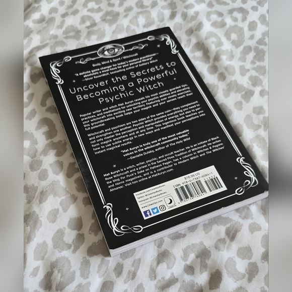 Psychic WITCH Book - Picture 2 of 5